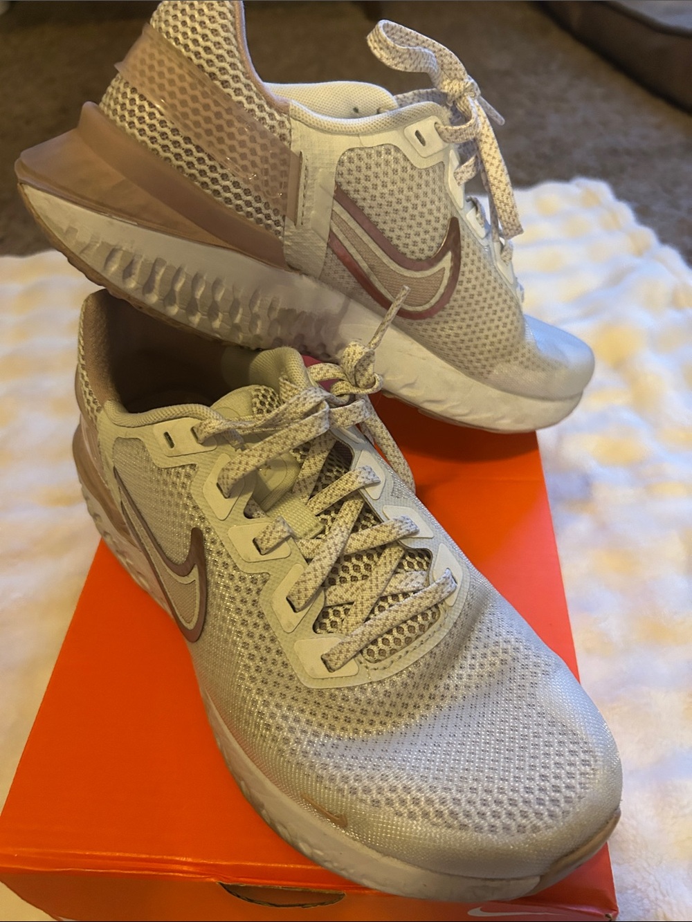 Nike Women’s Athletic Running Shoes — White with Mauve Accent